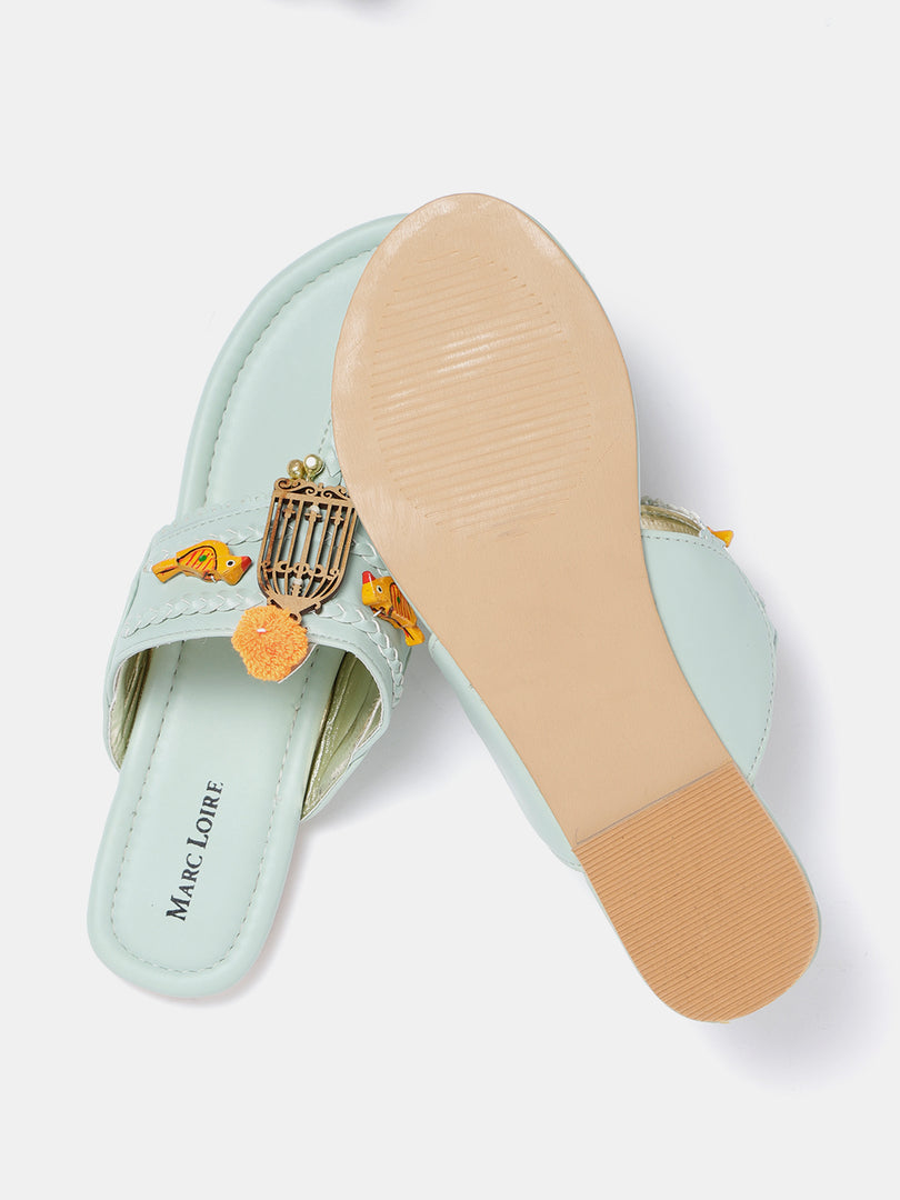 Embroidered Kohlapuri Flats