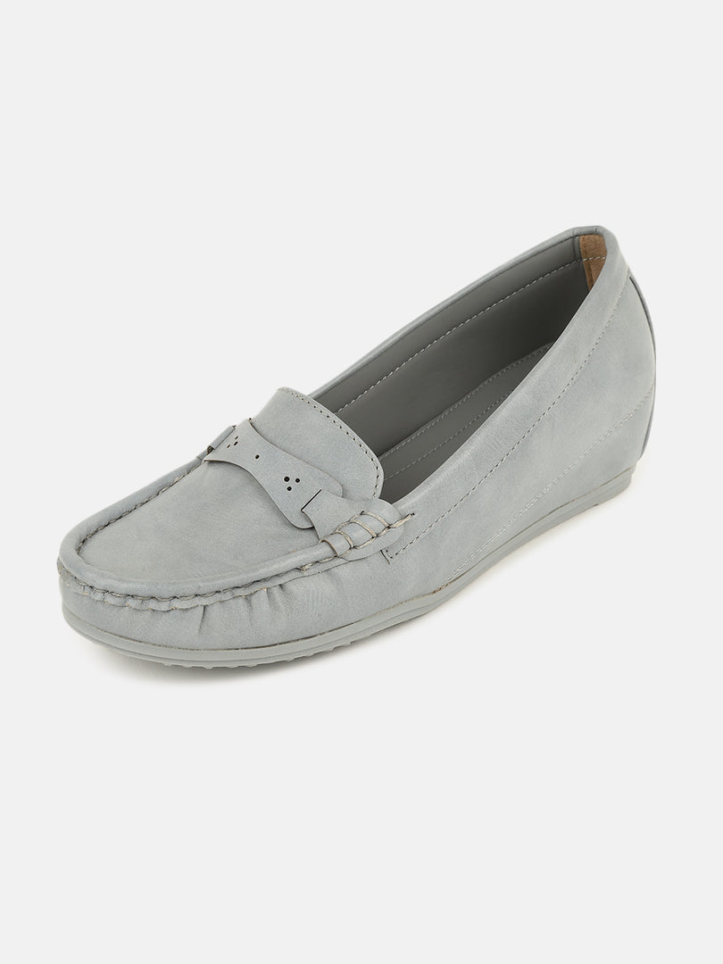 Solid Loafers