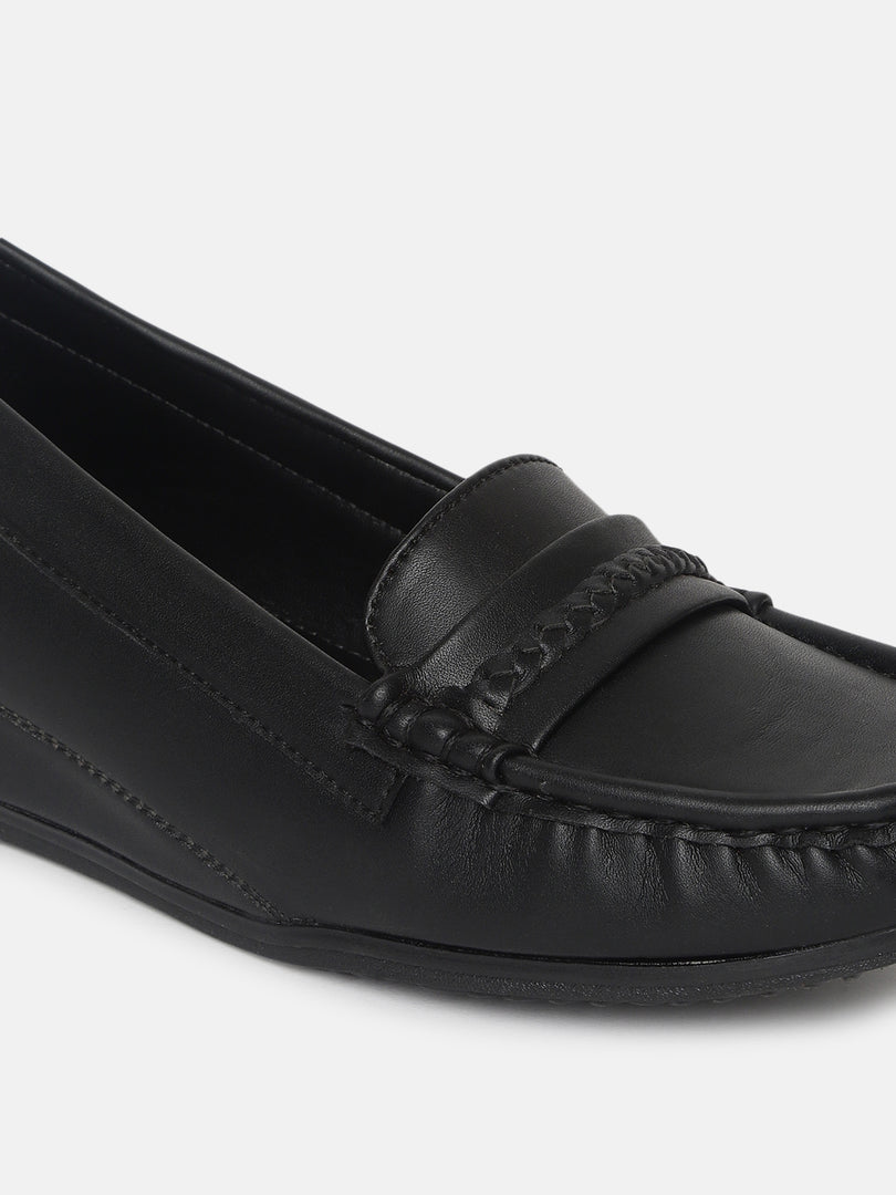 Solid Loafers