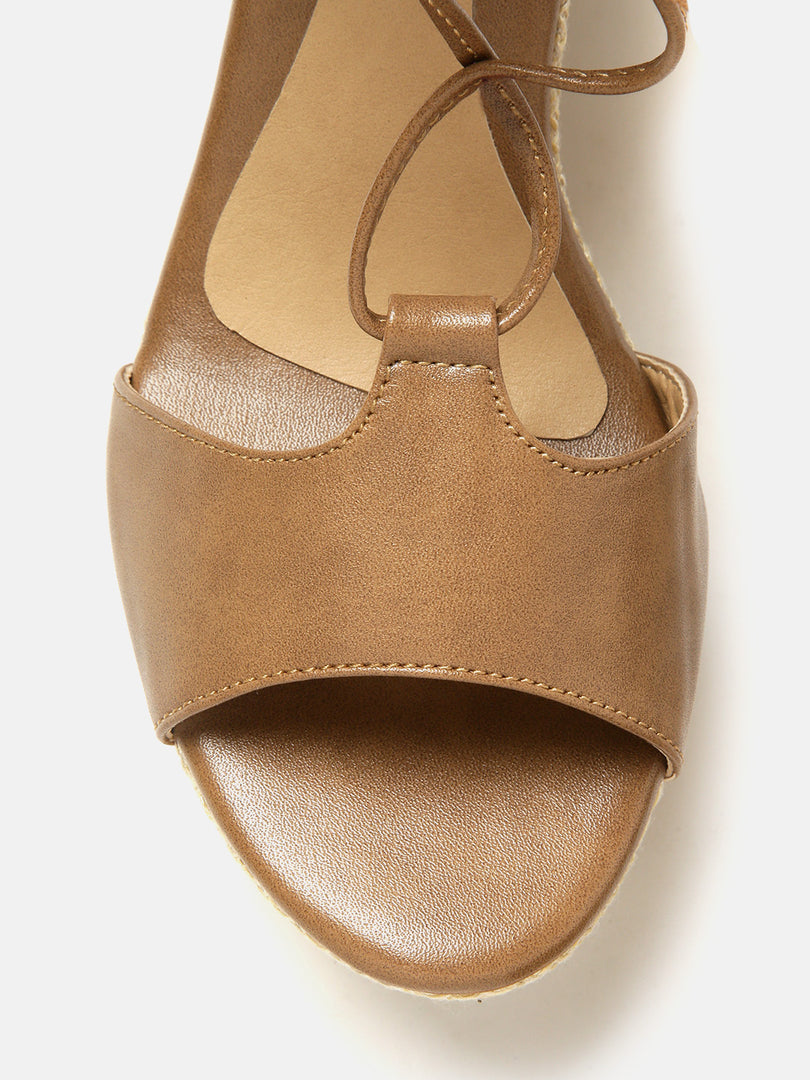 Strap up Wedges