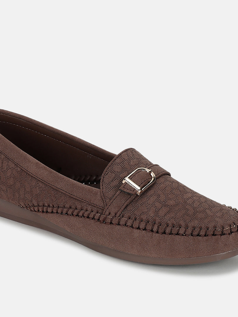 Textured-Slip-On-Ballerinas