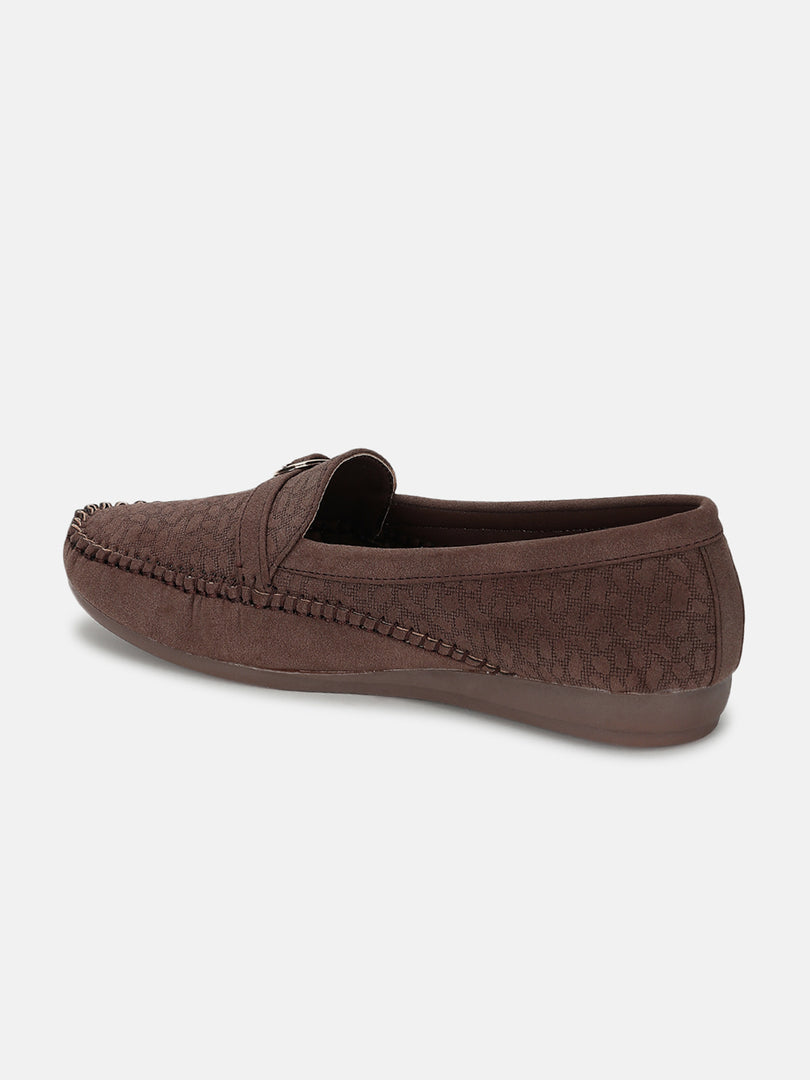 Textured-Slip-On-Ballerinas