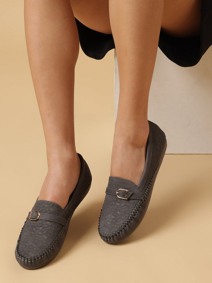 Textured-Slip-On-Ballerinas