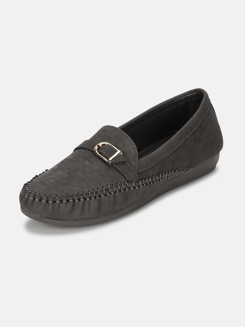 Textured-Slip-On-Ballerinas