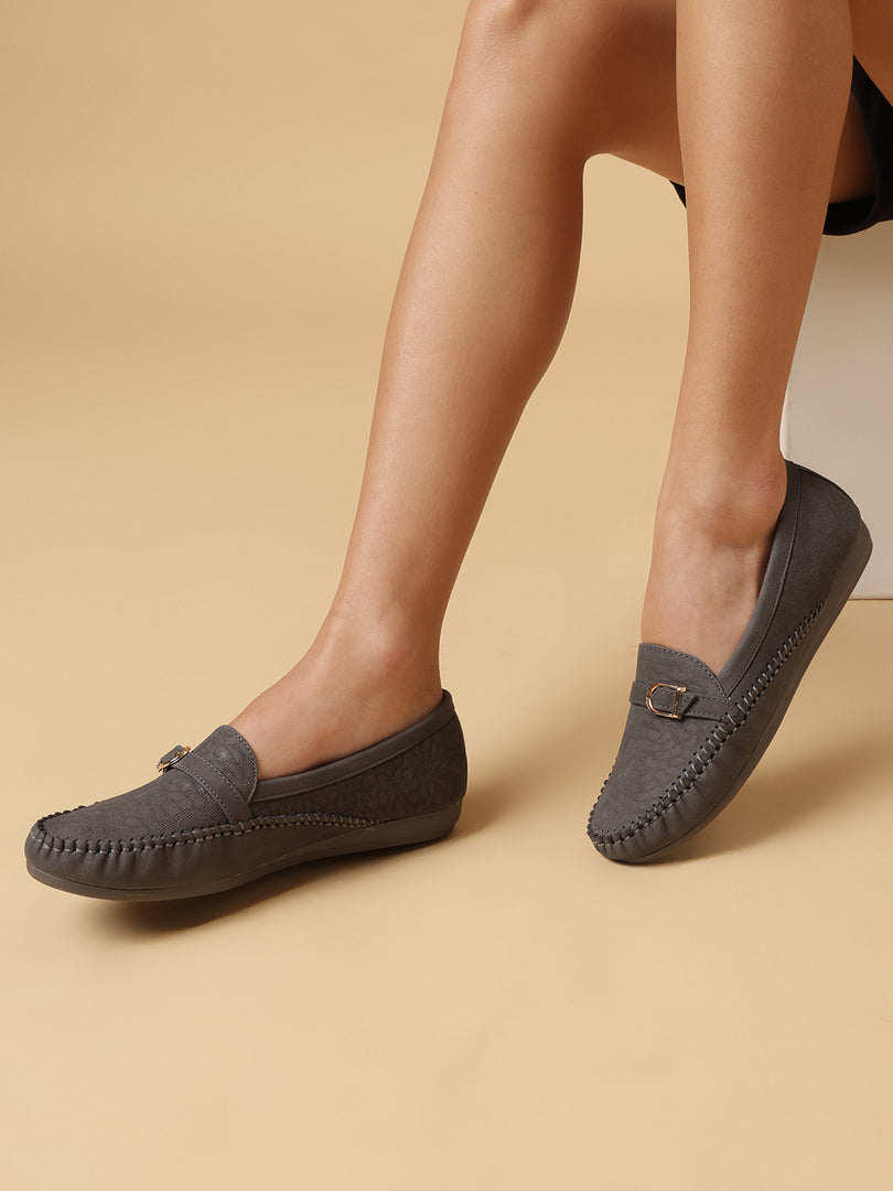 Textured-Slip-On-Ballerinas