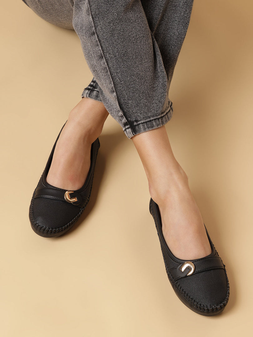 Textured-Slip-On-Ballerinas