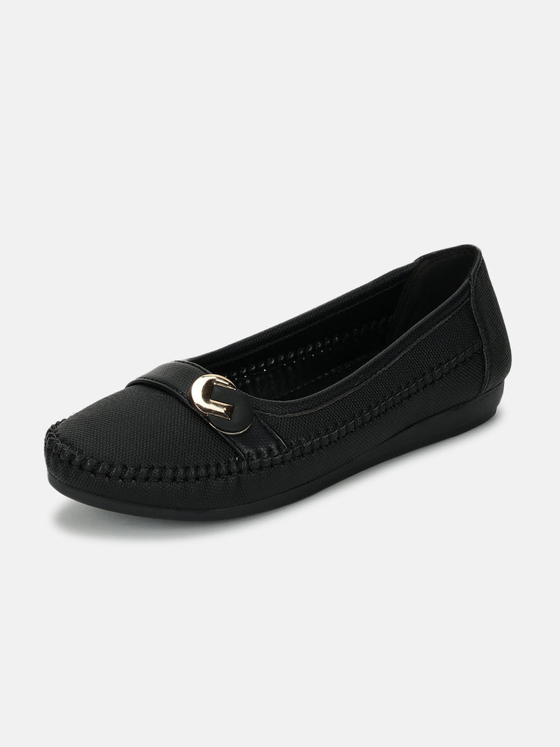 Textured-Slip-On-Ballerinas