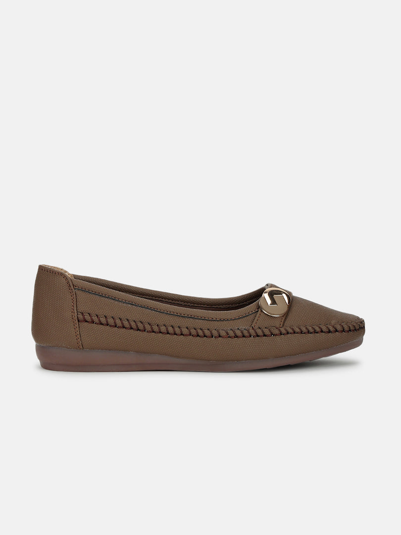 Textured-Slip-On-Ballerinas