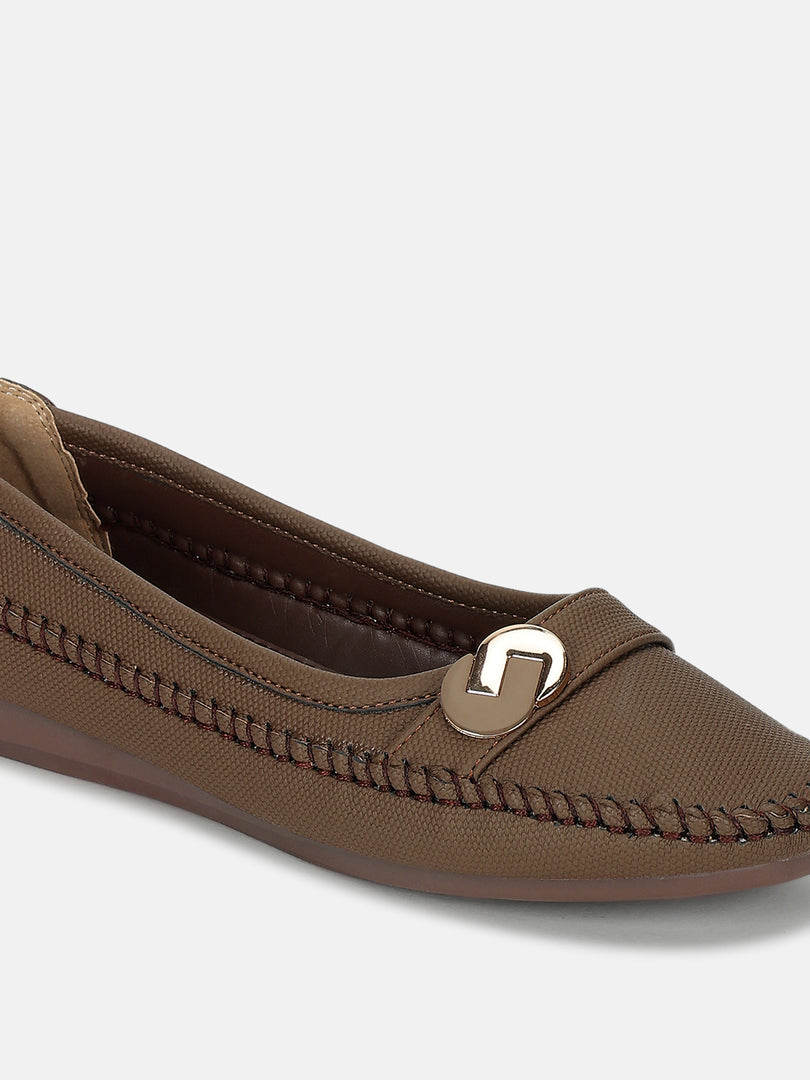Textured-Slip-On-Ballerinas