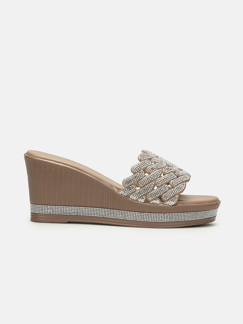 Embellished-Wedge-Sandals-Heels