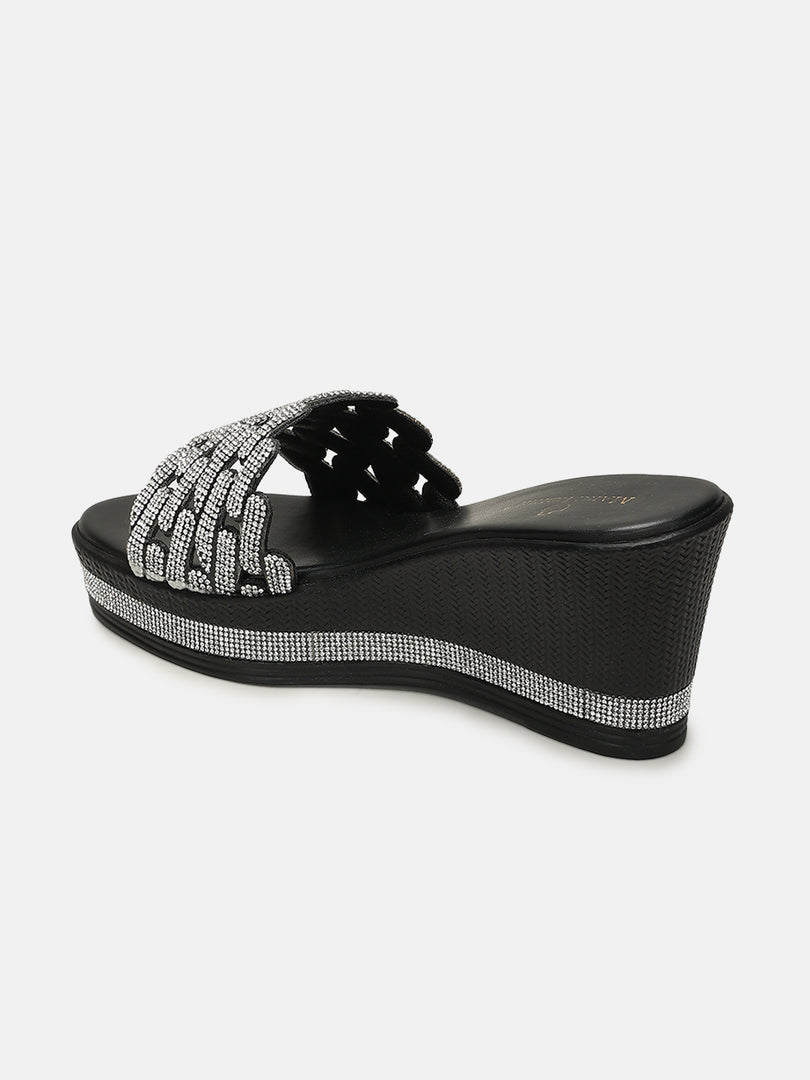 Embellished-Wedge-Sandals-Heels