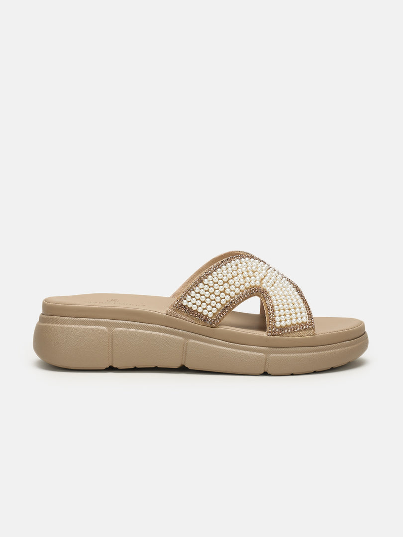 Embellished-Flatform-Sandals-Heels