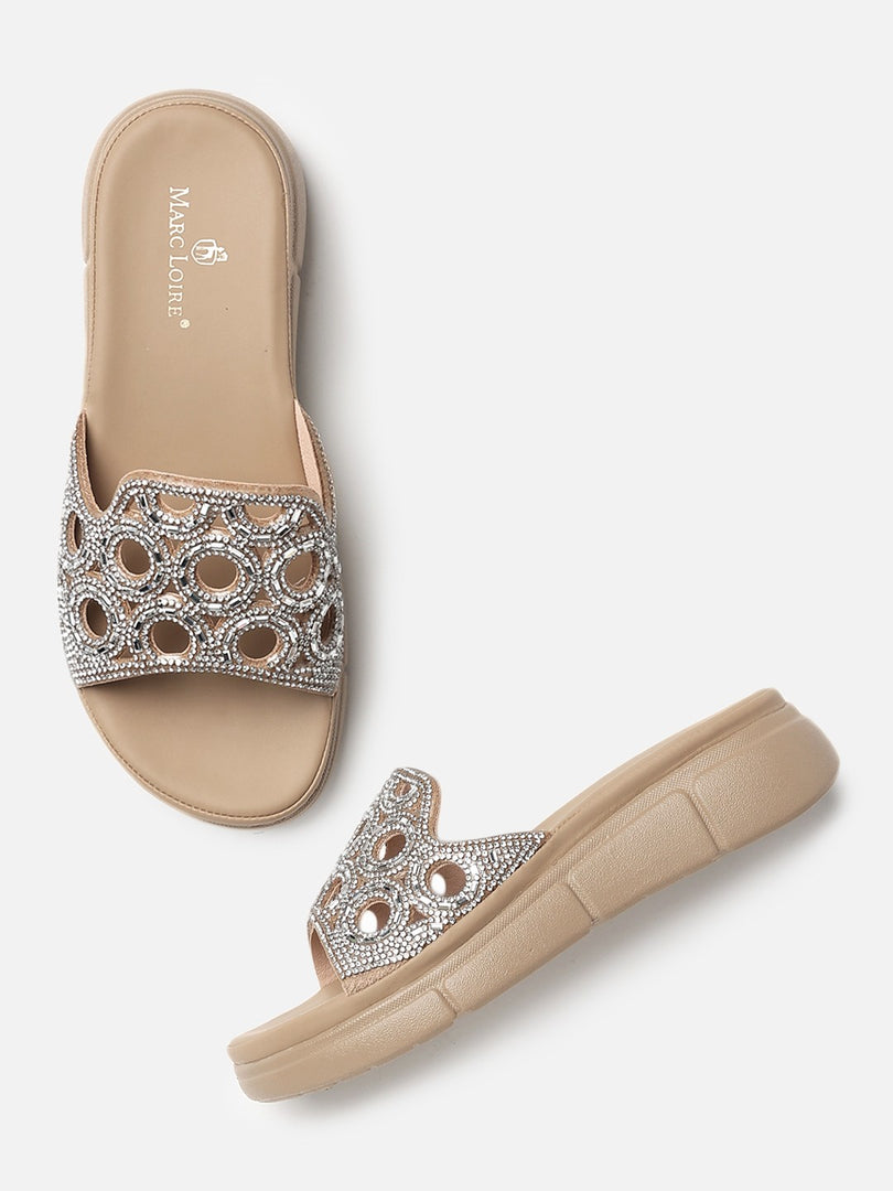 Embellished-Flatform-Sandals-Heels
