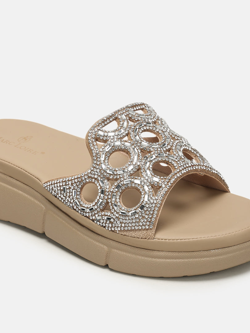 Embellished-Flatform-Sandals-Heels