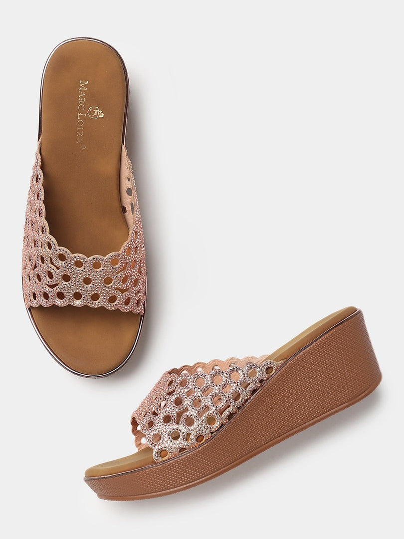 Embellished-Flatform-Sandals-Heels