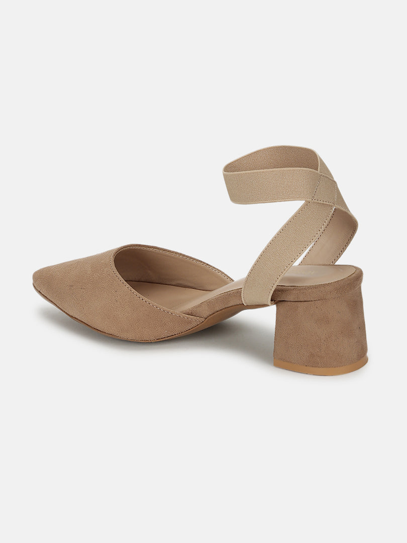Solid-Backstrap-Pumps-Heels
