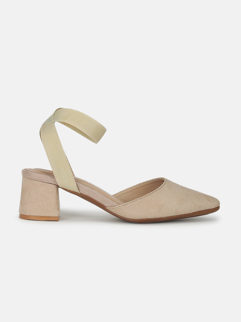 Solid-Backstrap-Pumps-Heels