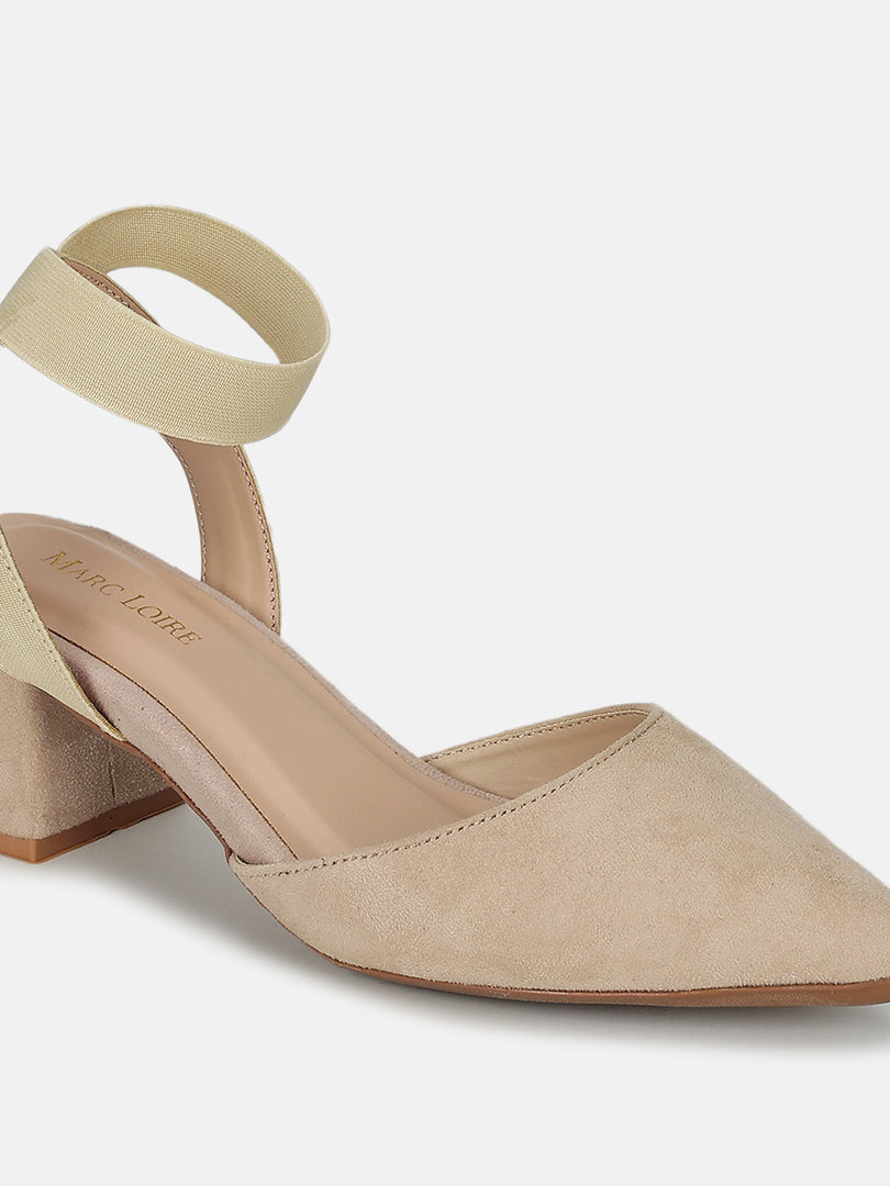 Solid-Backstrap-Pumps-Heels