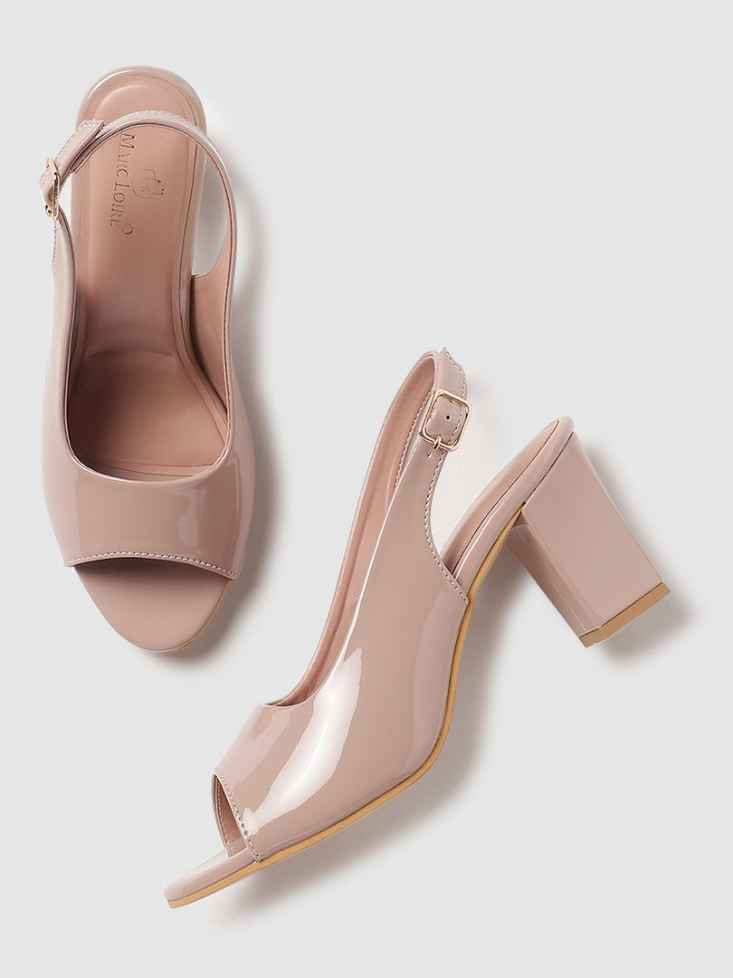 Solid-Backstrap-Pumps-Heels