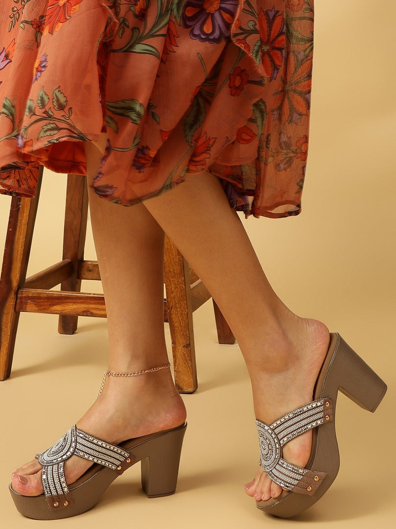 Embellished-Block-Sandals-Heels