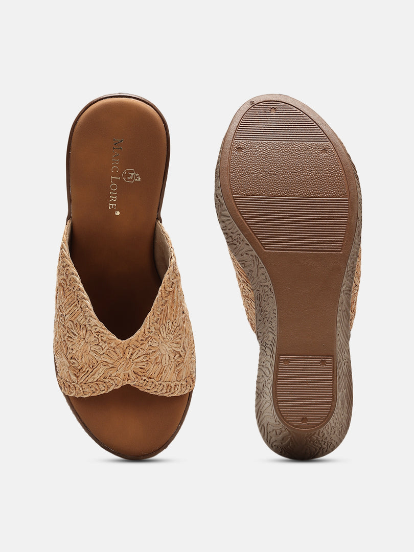 Textured-Wedge-Sandals-Heels