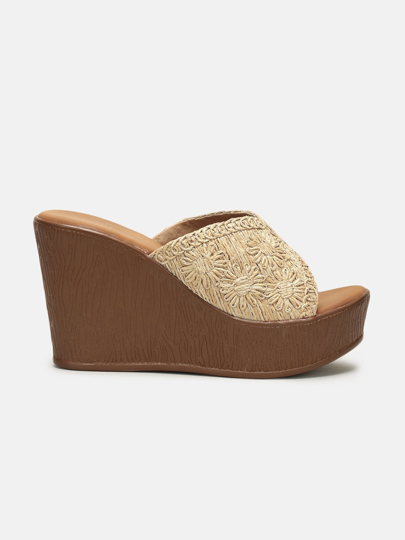 Textured-Wedge-Sandals-Heels