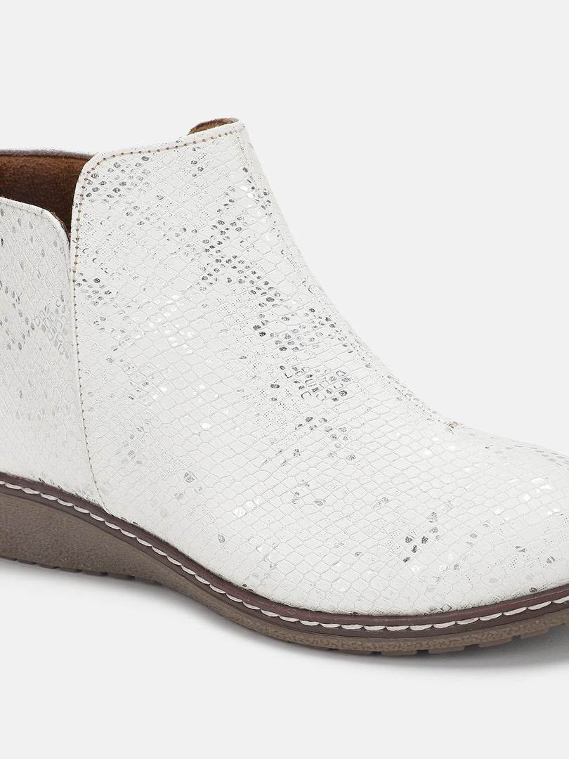 Embellished Wedge Heels (Boots)