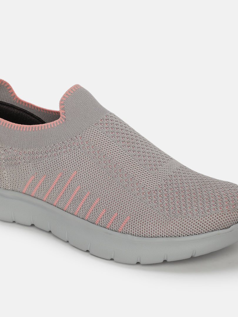 Women Lightweight Comfort Slip-On Sneakers