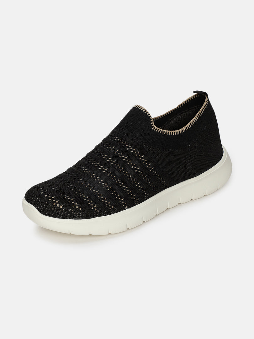 Women Lightweight Comfort Slip-On Sneakers