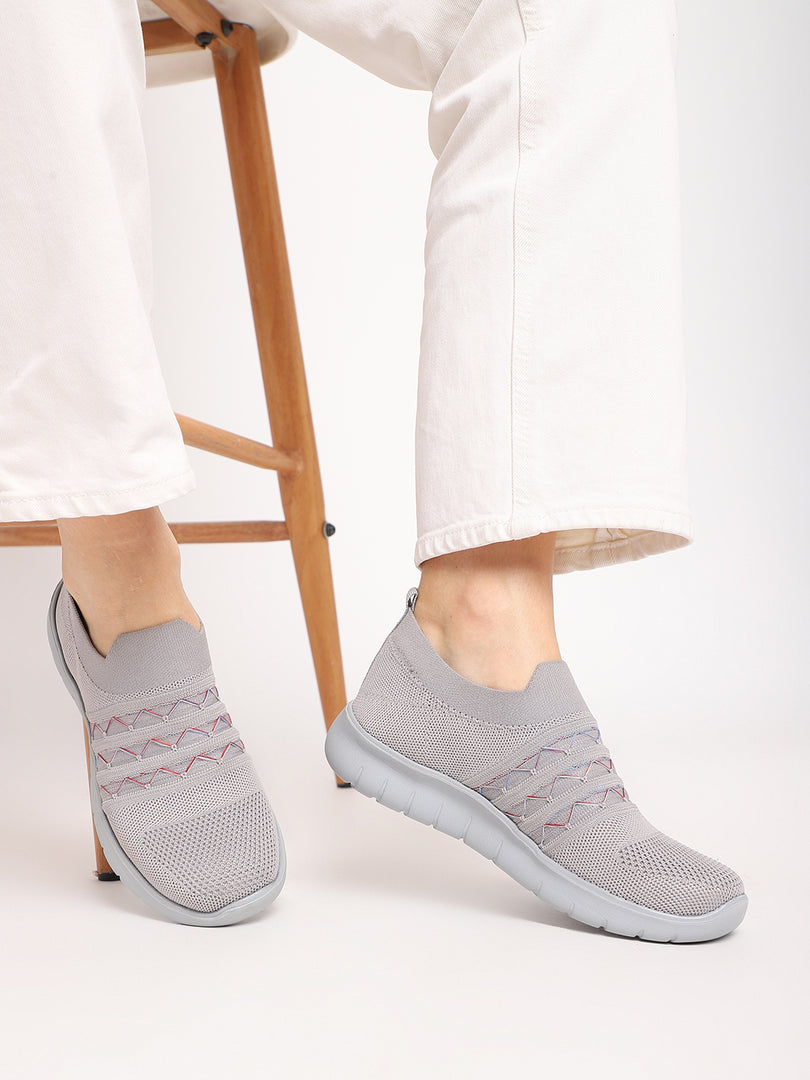 Women Lightweight Slip-On Sneakers