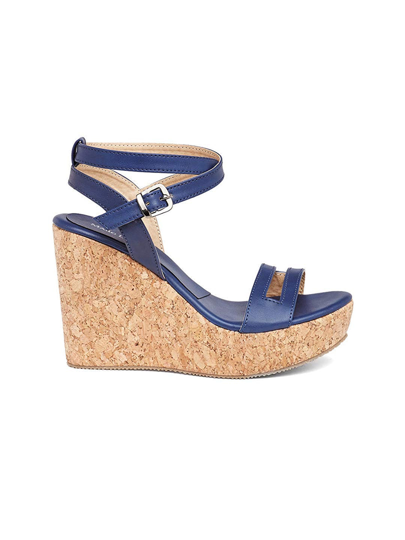 Buckle up Wedges