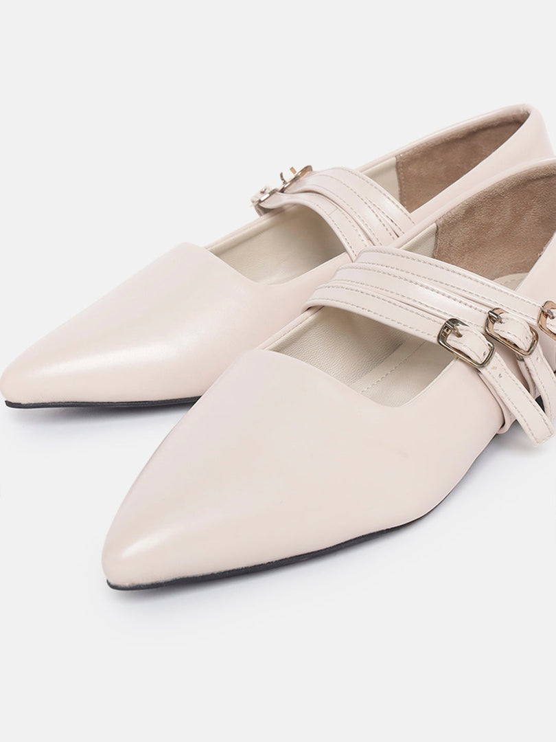 Marc Loire Womes Cream Slip-On TPR Sole Ballerinas