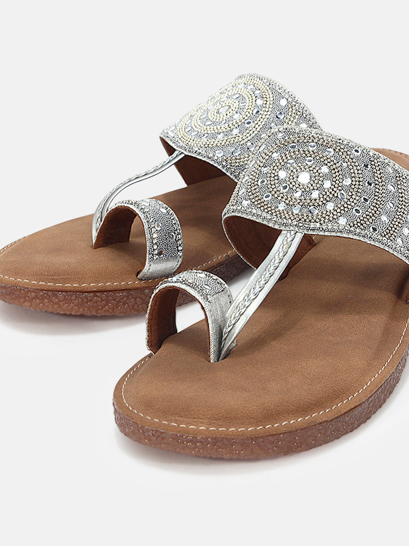 Marc Loire Womens Silver Ethnic Round Toe Flats