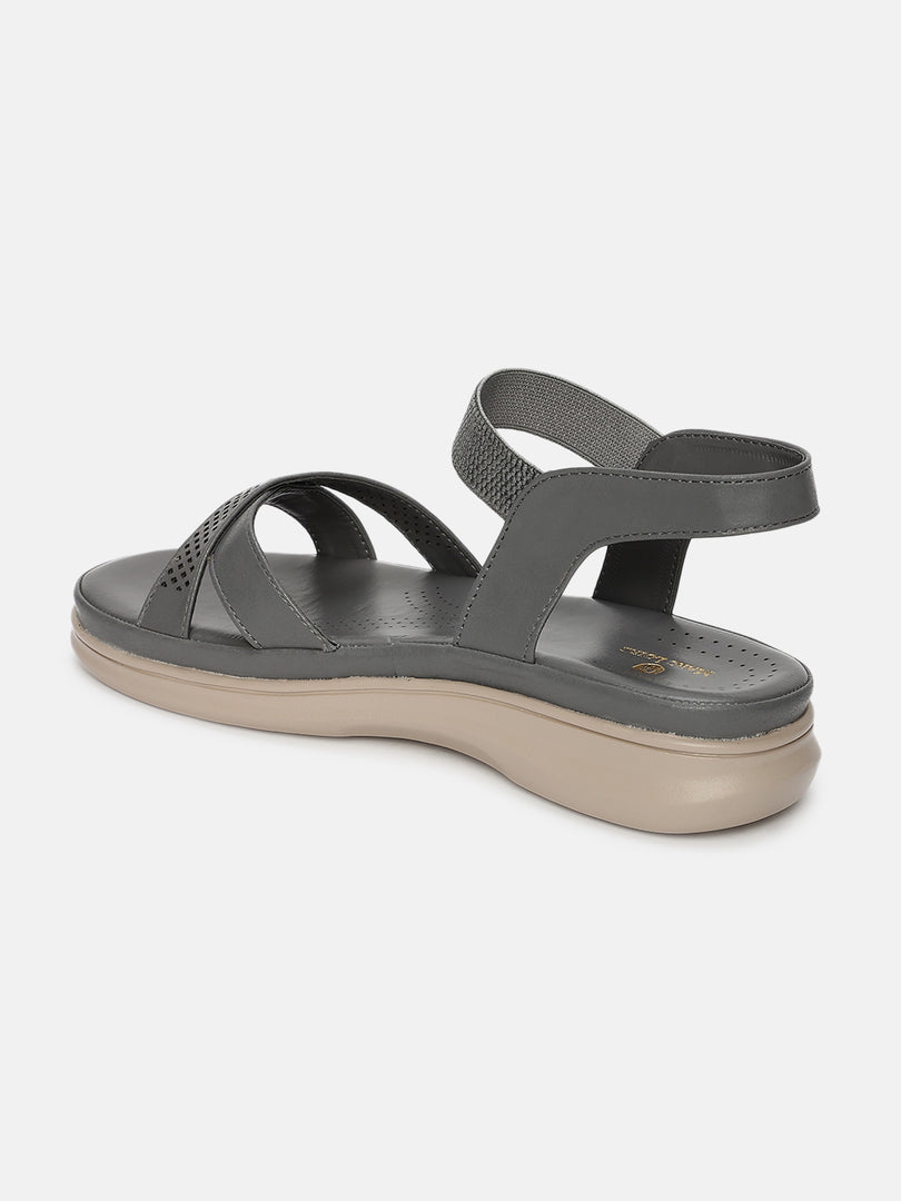 Cross Strap Open Toe Flat Sandals