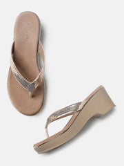 Marc Loire Womens Gold Casual Wedge Sandals Heels