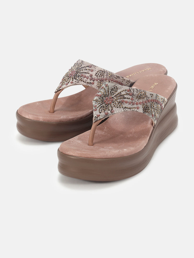 Marc Loire Womens Rose Gold Ethnic Round Toe Flats