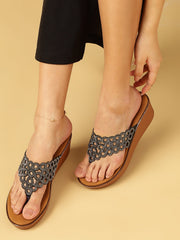 Marc Loire Womes Black Flatform Heels