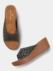 Marc Loire Womes Black Flatform Heels