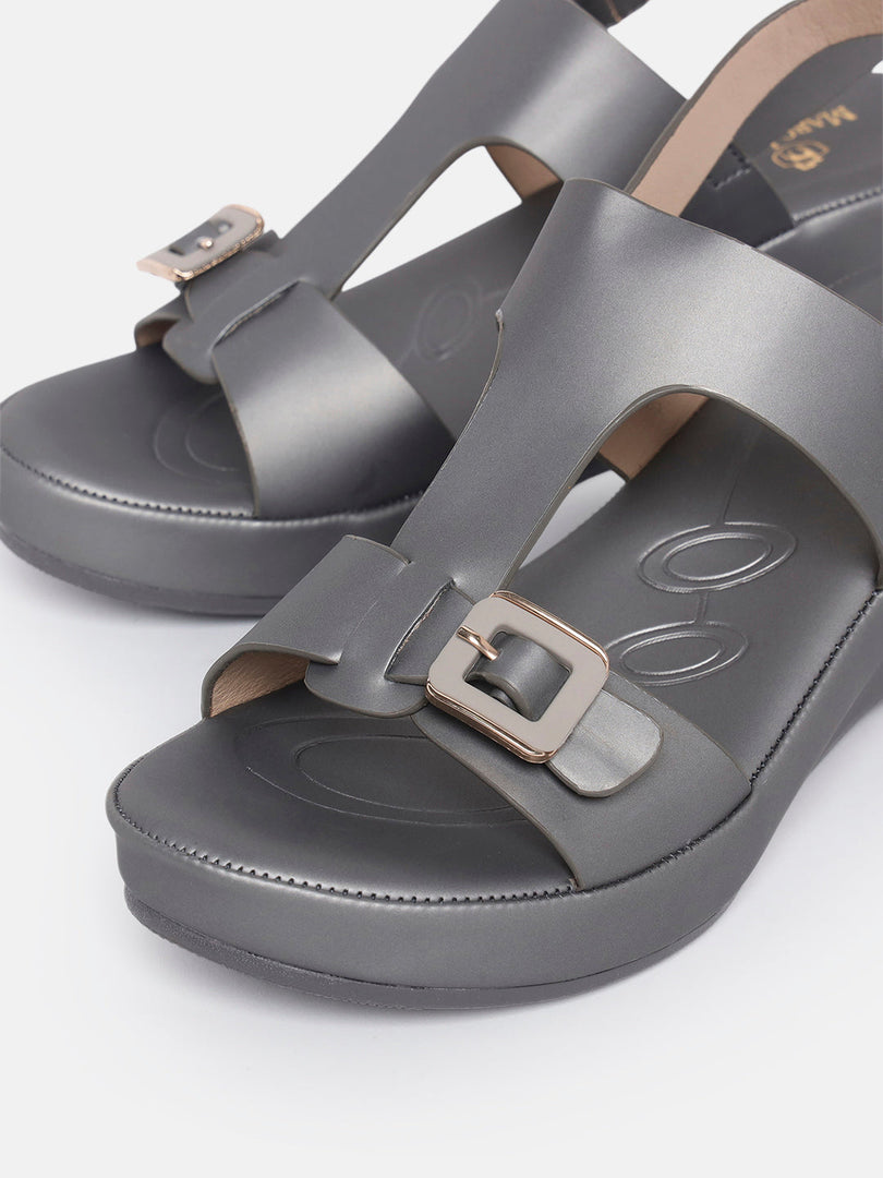 Marc Loire Womes Gun Metal Casual Backstrap Fashion Sandals Heels