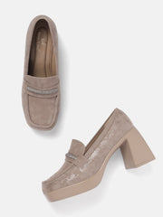 Marc Loire Women Solid Camel Western - Embellished Loafers