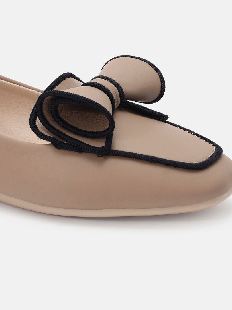 Marc Loire Womens Beige Fashion Slip-On Loafers