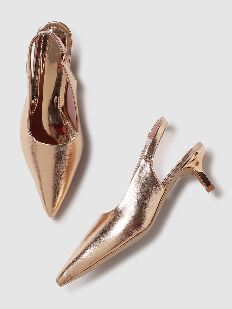 Solid-Backstrap-Pumps-Heels
