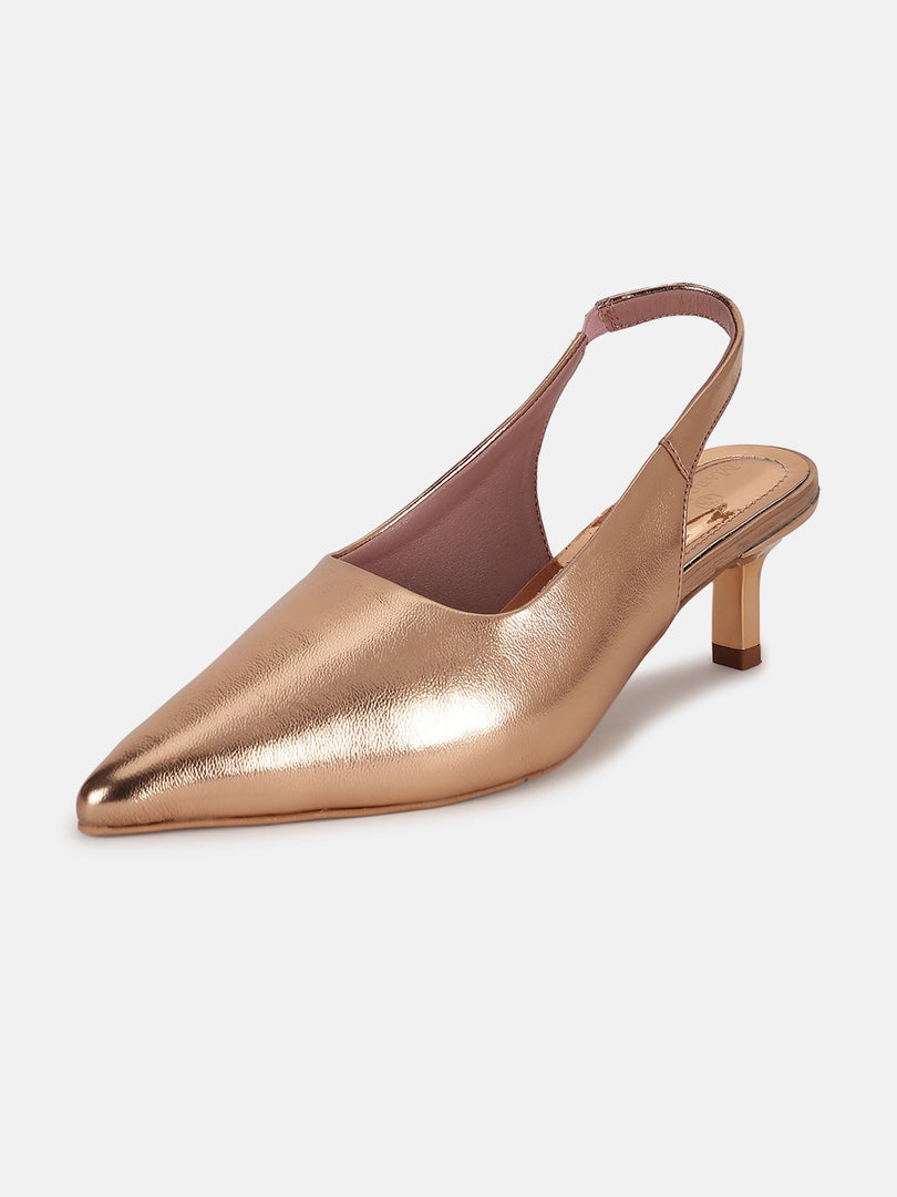 Solid-Backstrap-Pumps-Heels