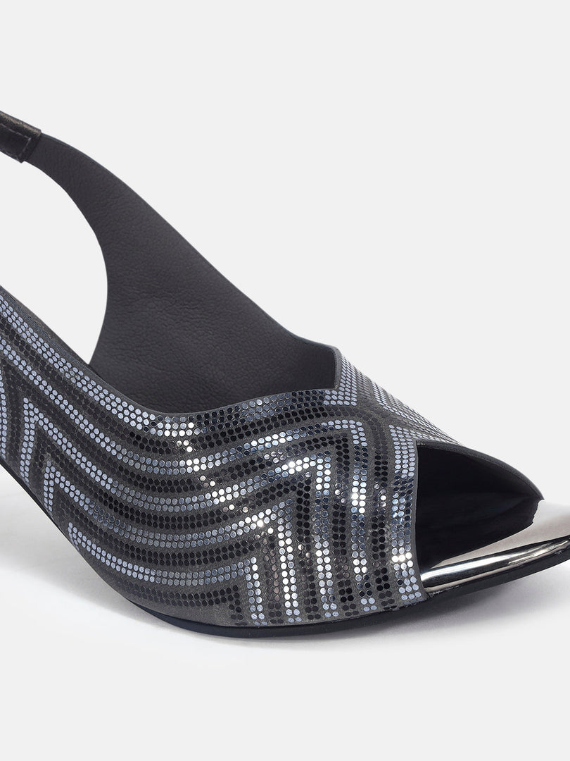 Marc Loire Womens Grey Casual Block Sandals Heels