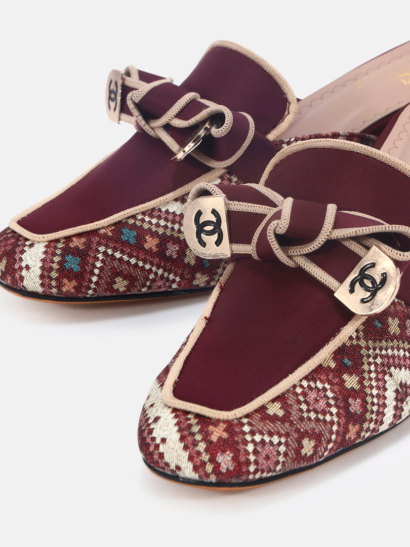 Marc Loire Womens Cherry Casual Block Mules Heels