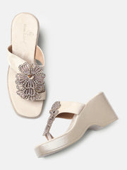 Marc Loire Womens Cream Party Wedge Sandals Heels