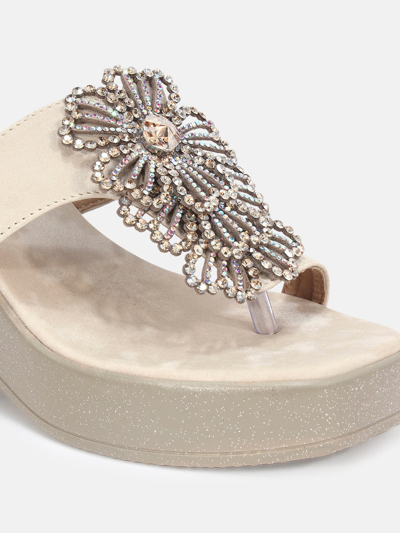 Marc Loire Womens Cream Party Wedge Sandals Heels