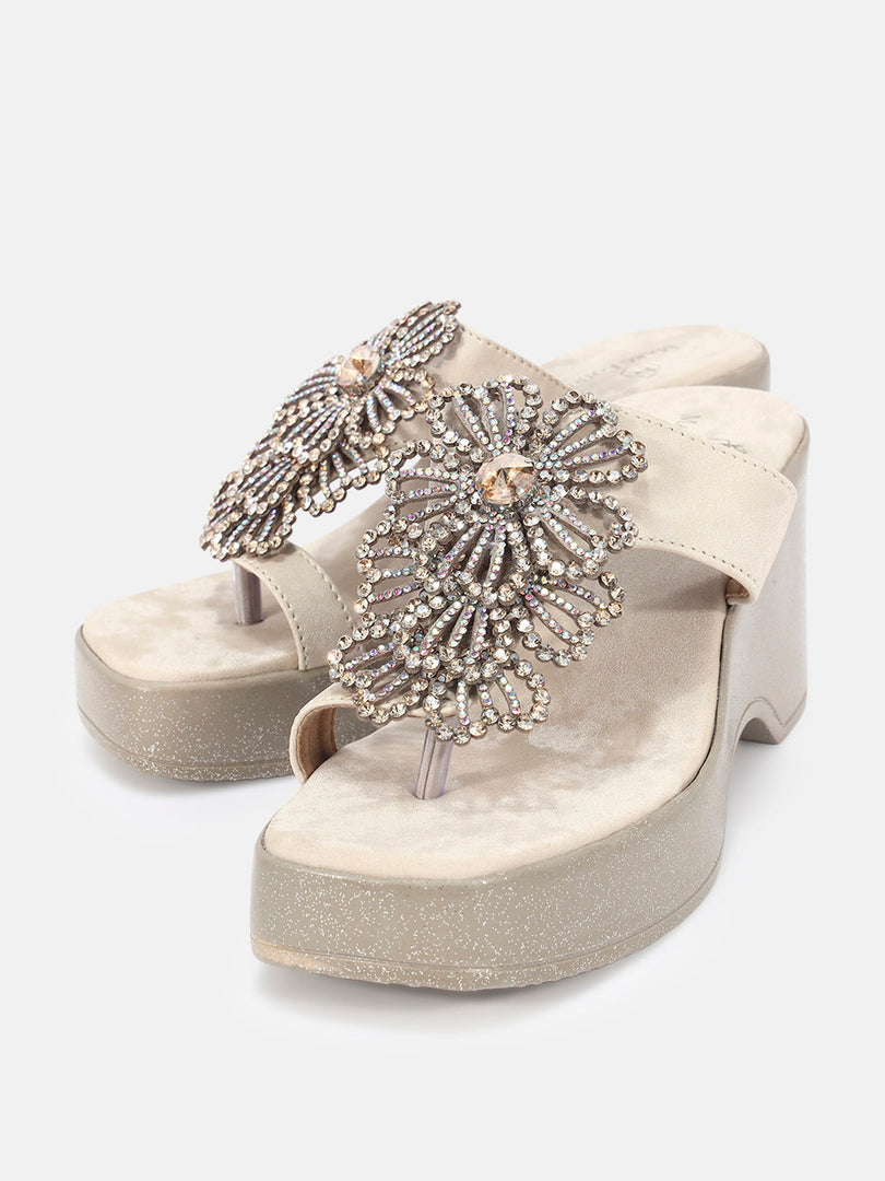 Marc Loire Womens Cream Party Wedge Sandals Heels