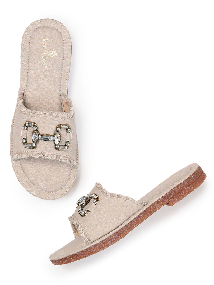 Marc Loire Womes White Solid Open Toe Flats