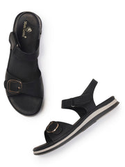 Marc Loire Womes Black Solid Backstrap Flats Sandals